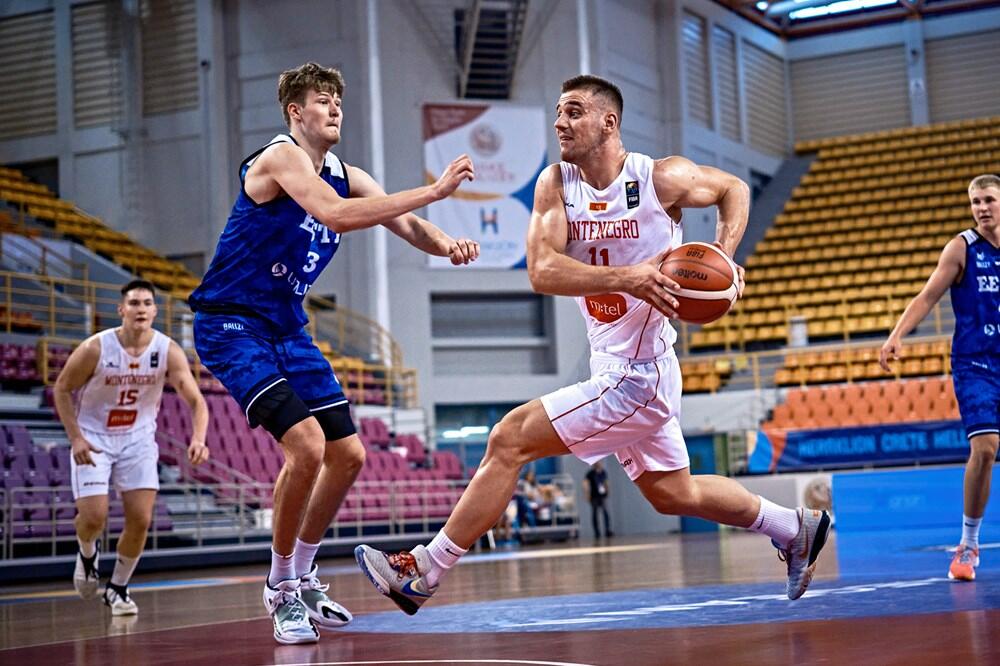 Zoran Vučeljić na današnjem meču, Foto: FIBA