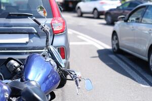Saobraćajna nezgoda u Sutomoru: Lakše povrijeđeni vozač motocikla...