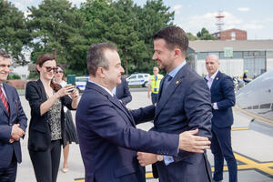 Milatović started his official visit to Serbia: Dačić welcomed him