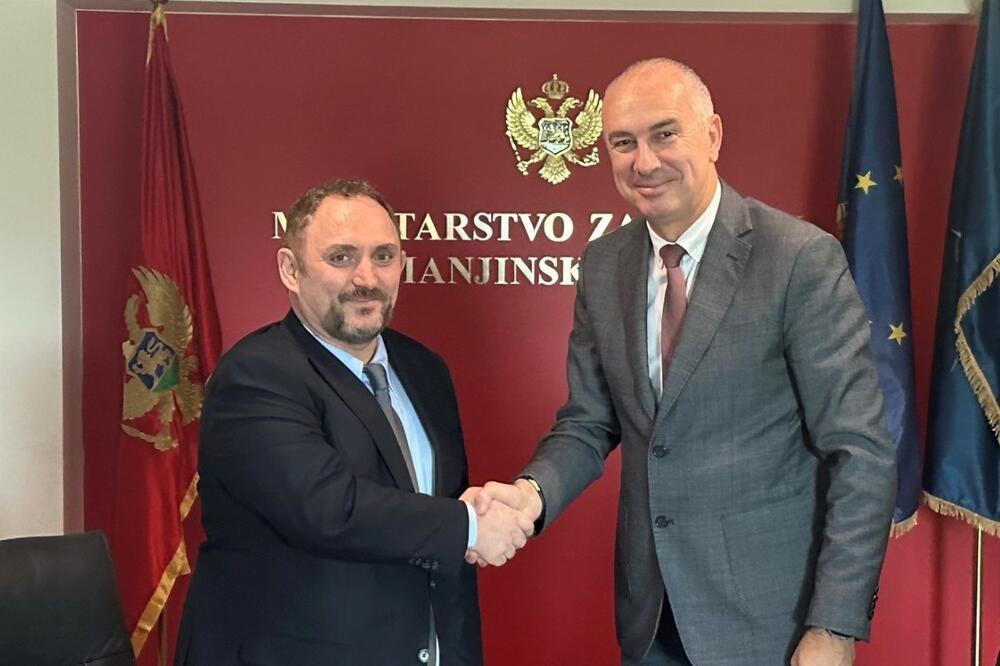 Shishani i Đeka potpisali Sporazum o digitalizaciji albanskog jezika, Foto: Ministarstvo ljudskih i manjinskih prava