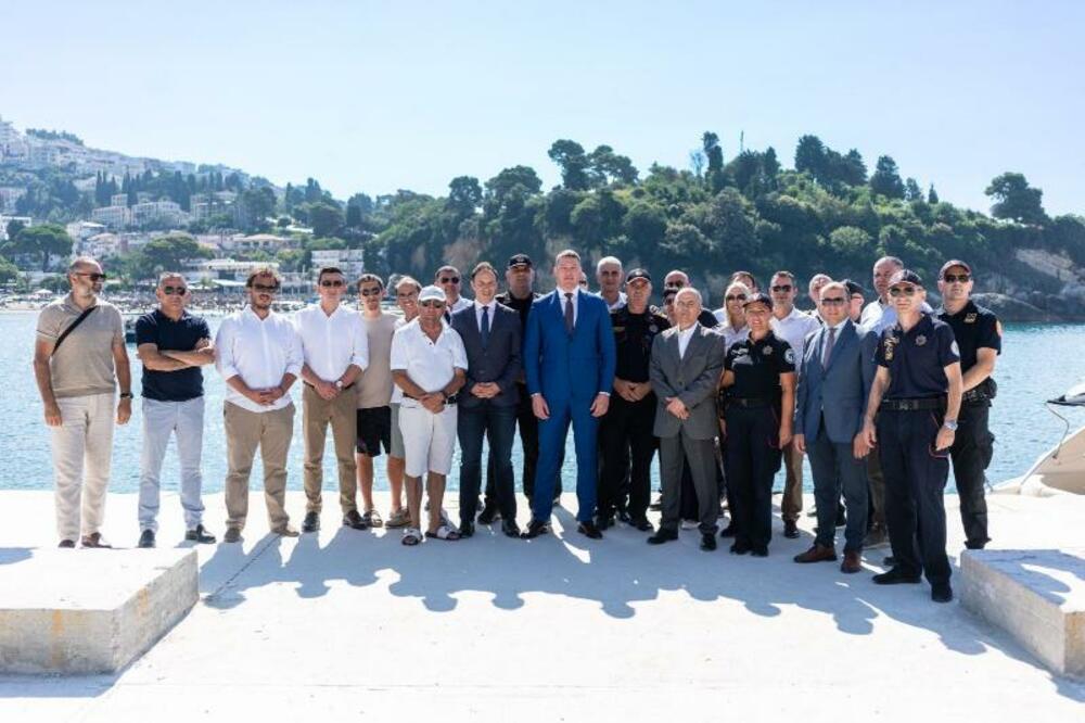 Otvoren privremeni granični prelaz za pomorski saobraćaj