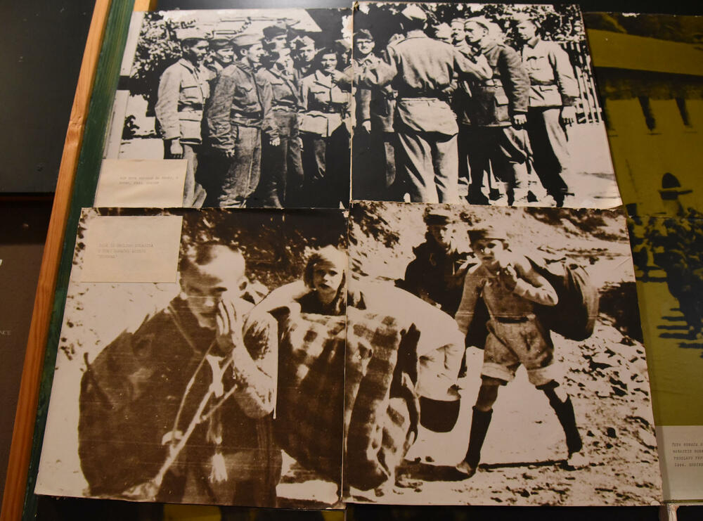 <p>Ovo je podsjetnik na to koja je cijena plaćena za slobodu i nezavisnost Crne Gore. Podsjetnik da tom slobodom nikada i nipošto ne trgujemo, da budemo odani Crnoj Gori. Na antifašizmu počiva moderna Crna Gora i moramo ga čuvati, kaže desetar/kustos Mitar Božović</p>