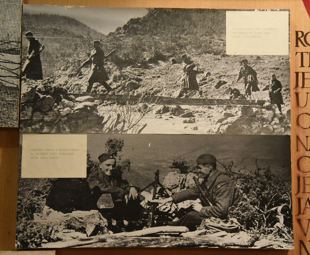 <p>Ovo je podsjetnik na to koja je cijena plaćena za slobodu i nezavisnost Crne Gore. Podsjetnik da tom slobodom nikada i nipošto ne trgujemo, da budemo odani Crnoj Gori. Na antifašizmu počiva moderna Crna Gora i moramo ga čuvati, kaže desetar/kustos Mitar Božović</p>