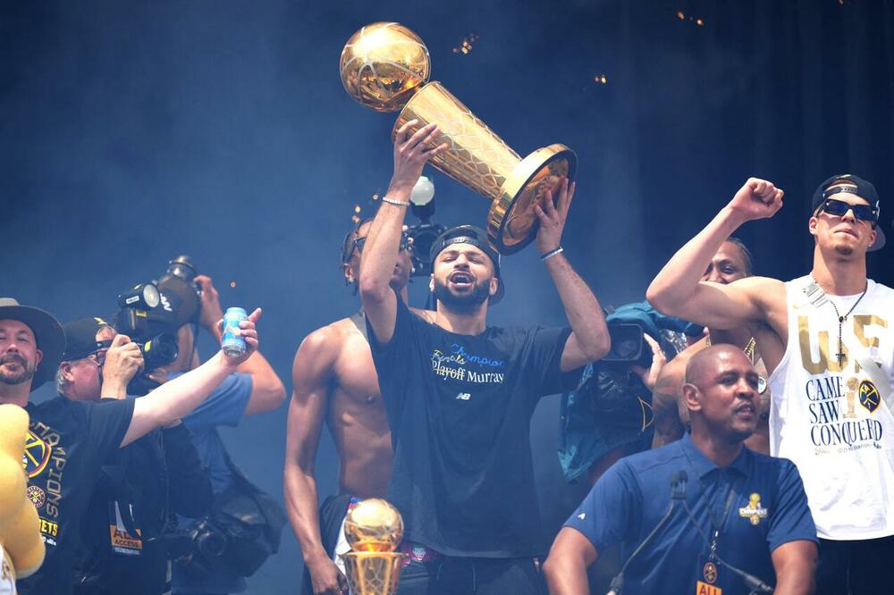 Džam Mari sa NBA titulom, Foto: Reuters