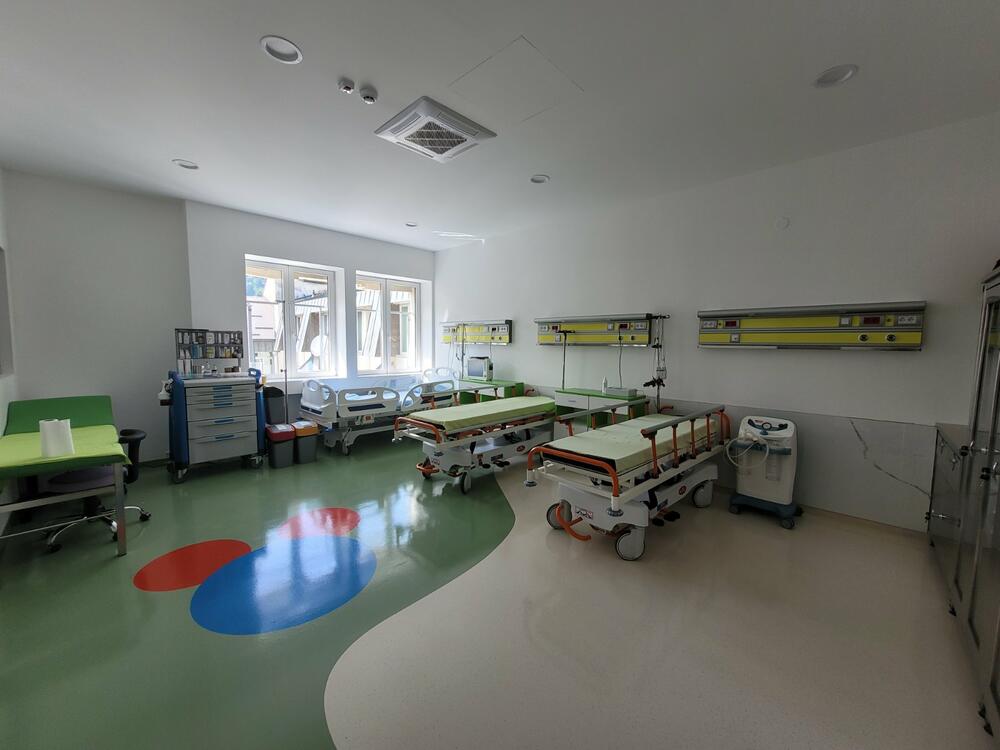 <p>Kompletna sredstva za adaptaciju dijela bjelopoljske Opšte bolnice i nabavku medicinske opreme obezbijedila je humanitarna organizacija humaniste Hajriza Brčvaka</p>