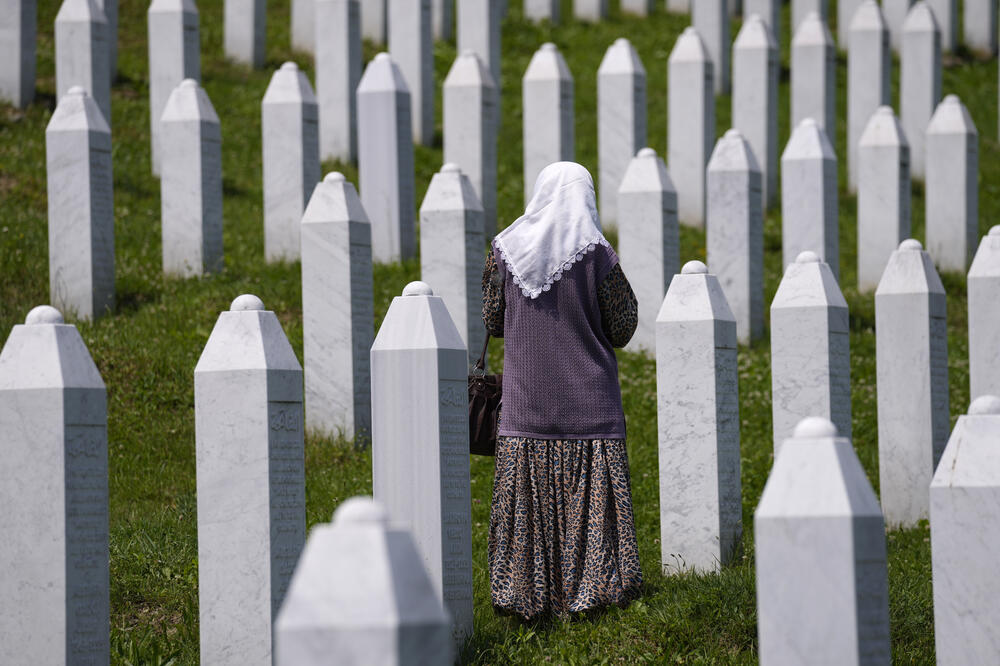 Groblje u Potočarima, Foto: Beta/AP