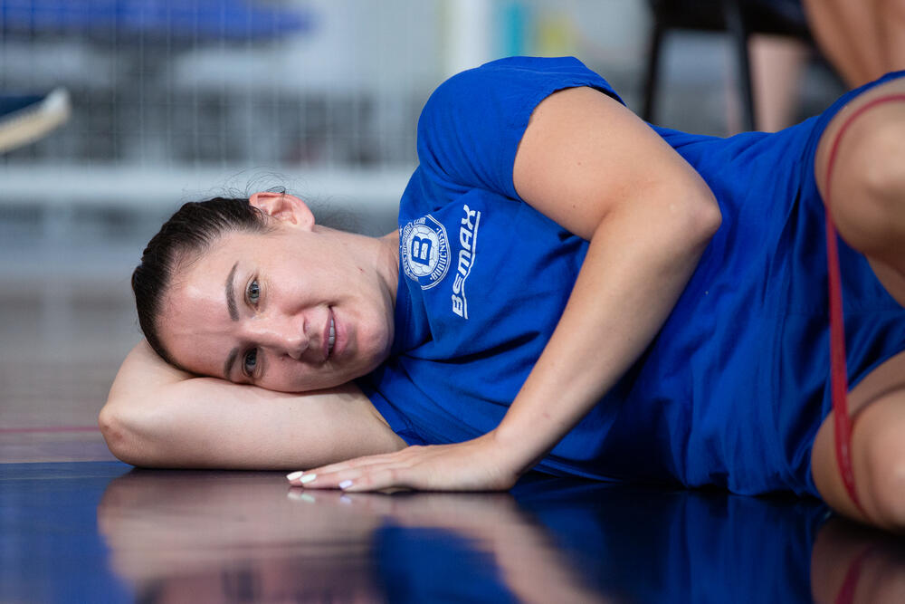 <p>Prve sedmice izabranice Bojane Popović će trenirati u Podgorici, pripreme nastavljaju u Igalu, a tokom avgusta će kroz provjere koje će imati u Ljubljani, Mecu i Koprivnici, graditi formu za sezonu</p>