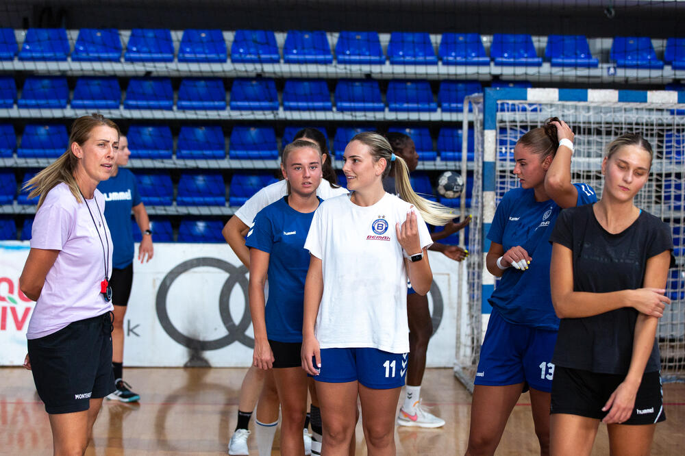 Težak zadatak za izabranice Bojane Popović, Foto: Dejan Starčević