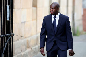 Mendi potpisao za Lorijen, pet dana pošto je oslobođen optužbi sa...