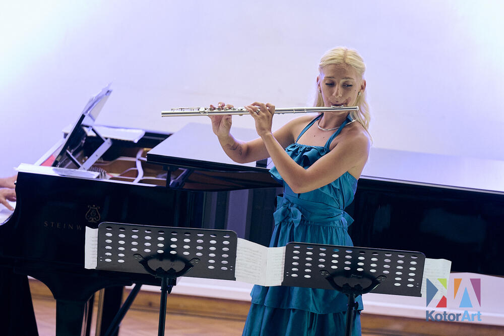 <p>Održan koncert studenta Muzičke akademije na KotorArt Don Brankovim danima muzike</p>