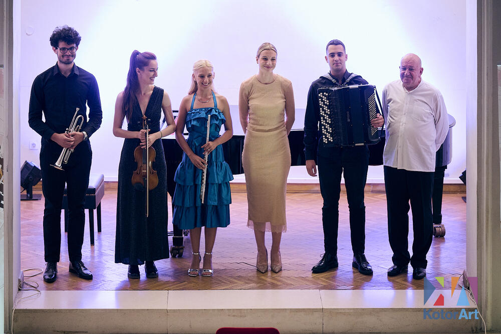 Studenti Muzičke akademije, Foto: KotorArt