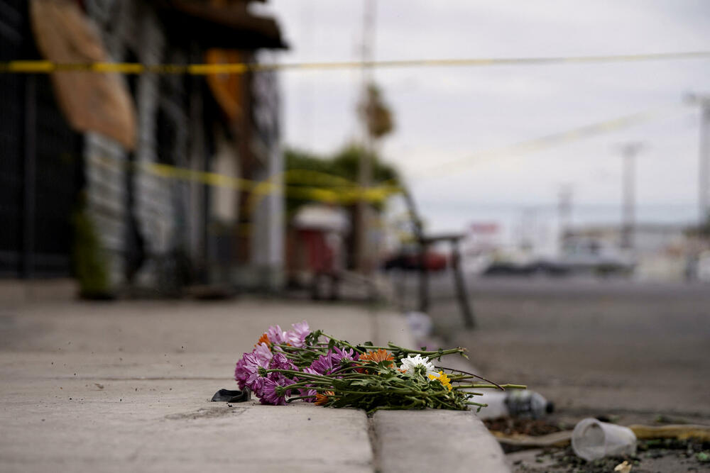 <p>Vlasti kažu da je pijani mladić bacio molotovljev koktel na bar "Beer House" nakon što je izbačen</p>