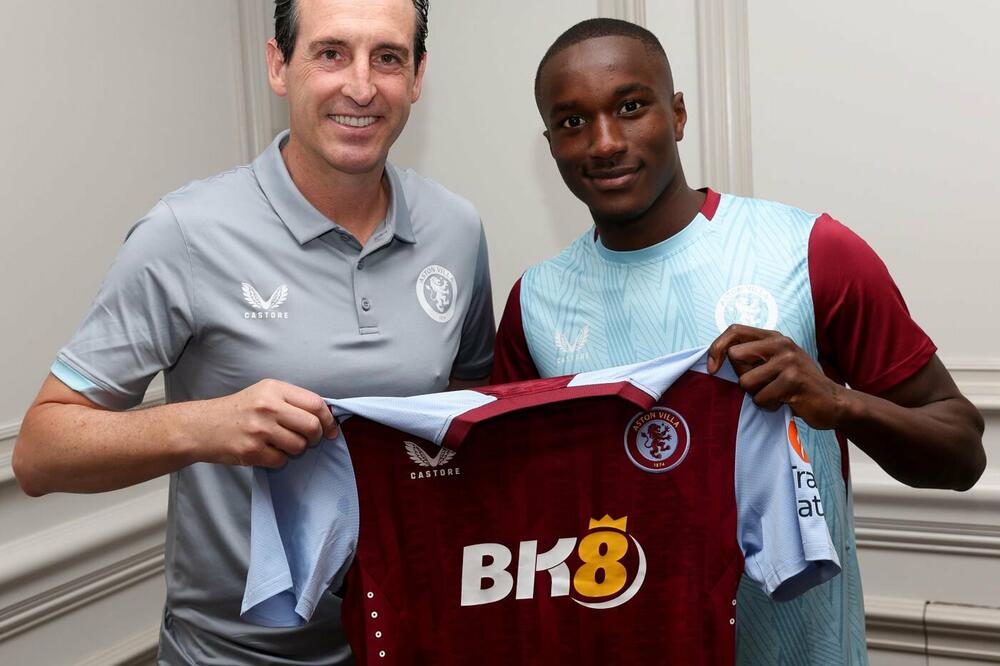 Emeri je uspio u naumu da angažuje Diabija, Foto: Zvanični sajt Aston Vile