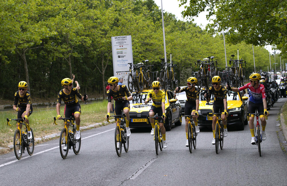 <p>Pogledajte kako je kroz foto-objektiv izgledala posljednja etapa Tur d'Fransa.</p>