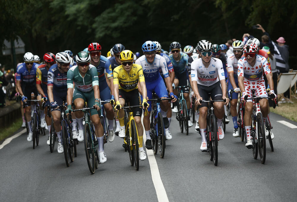 <p>Pogledajte kako je kroz foto-objektiv izgledala posljednja etapa Tur d'Fransa.</p>