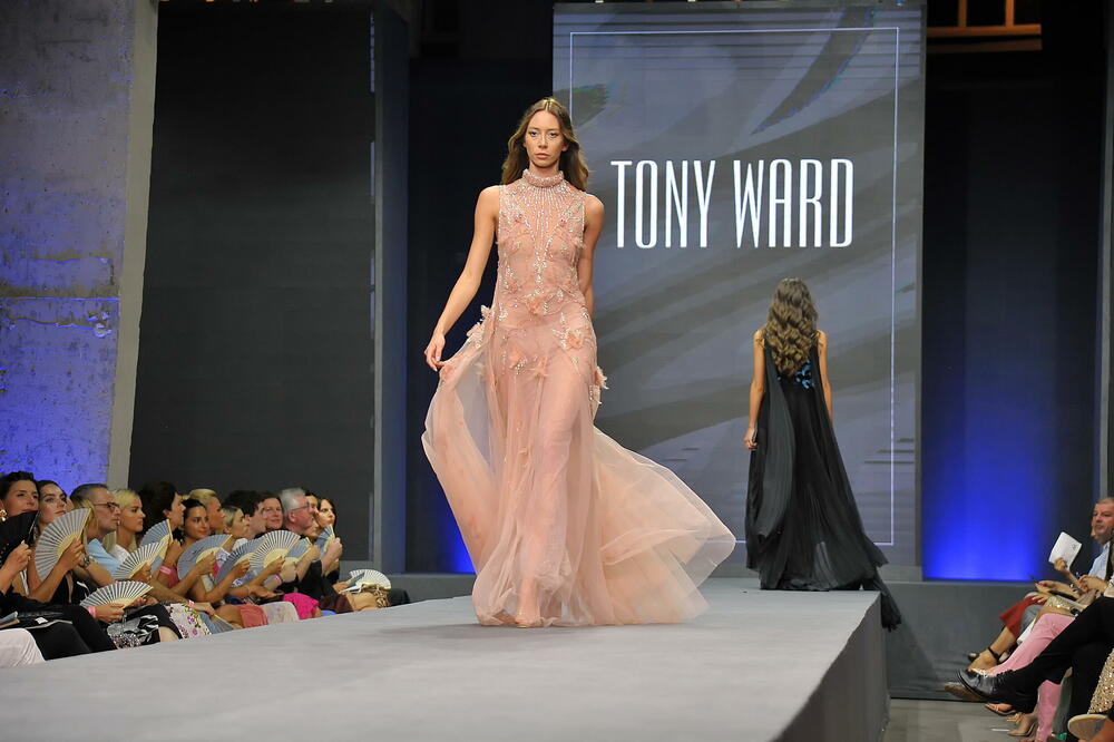 <p>Na petom IFF-u prikazana je njegova „ready to wear“ kolekcija za sezonu jesen/zima 23/24</p>