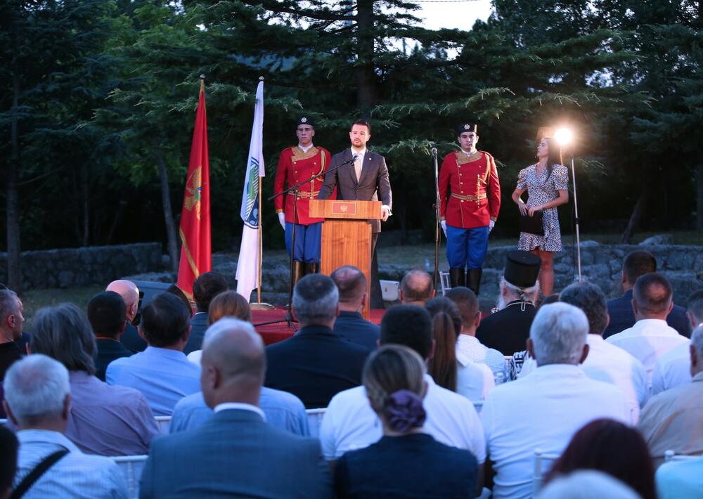 <p>Predsjednik na obilježavanju 227 godina od Bitke na Martinićima</p>