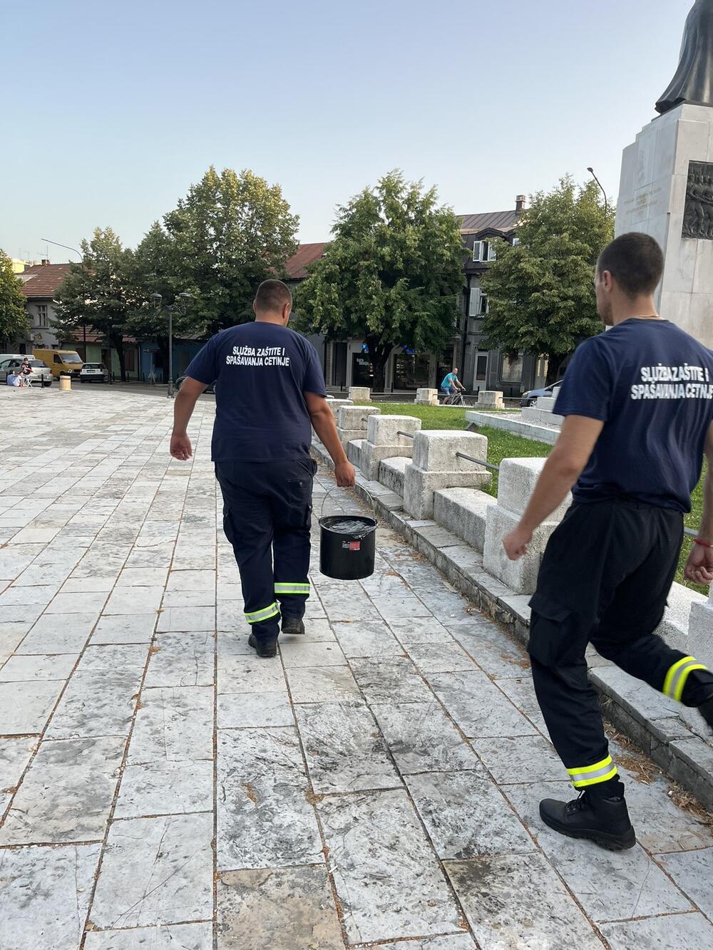 posude za pse Cetinje