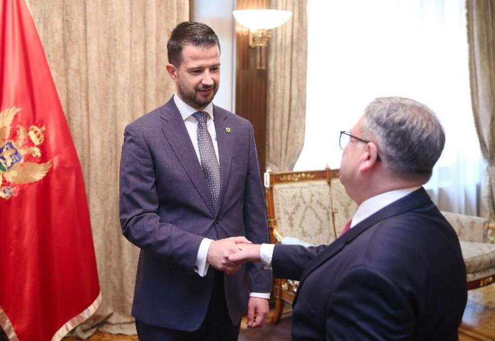 Milatović i Timonije