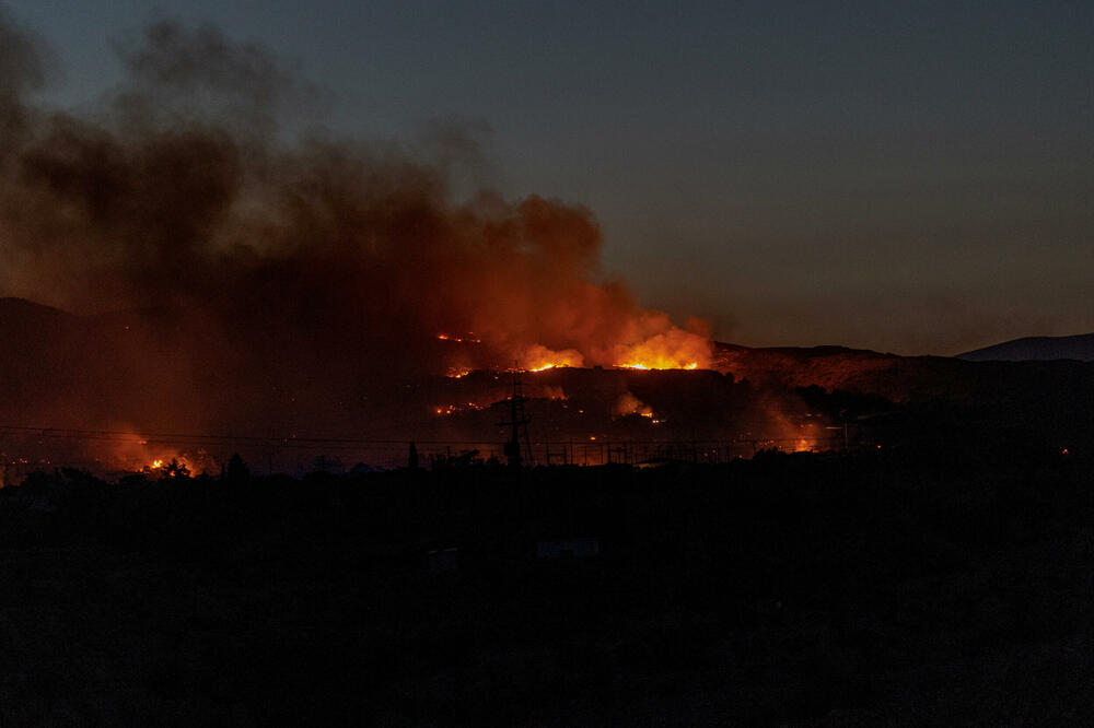 Požari na grčkom ostrvu Rodosu, Foto: Reuters