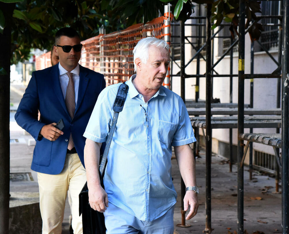 <p>Advokat Piperović tvrdi da će optužnica biti potvrđena, a da je sud "neće ni pročitati"</p>