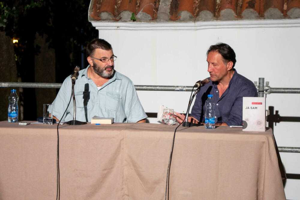 Sa promocije: Abović i Uzunović, Foto: CG News