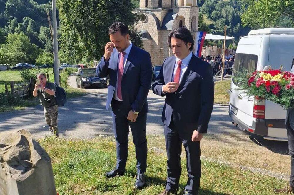 Kadić i Kovač na spomen obilježju, Foto: Ministarstvo pravde