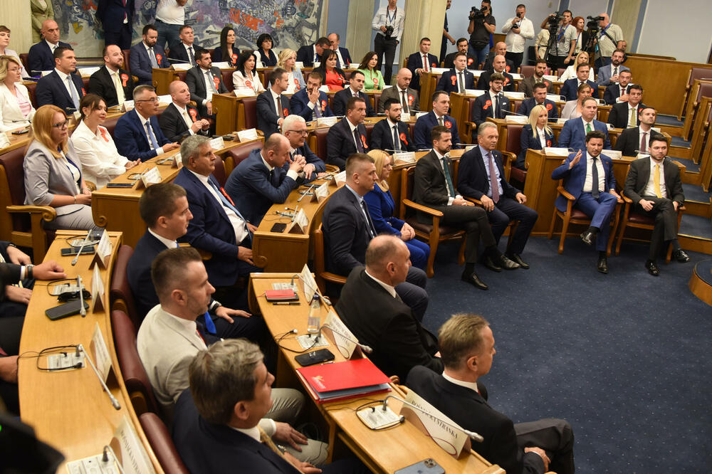 Kad će novi saziv birati vladu: Iz parlamenta juče, Foto: Luka Zeković