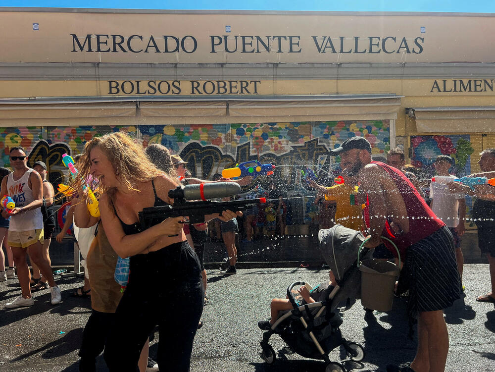 <p>Generalni sekretar Ujedinjenih nacija (UN) Antonio Gutereš rekao je da je "došla era ključanja Planete"</p>