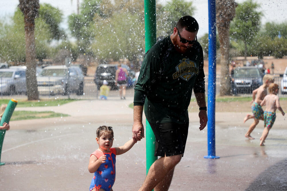 <p>Generalni sekretar Ujedinjenih nacija (UN) Antonio Gutereš rekao je da je "došla era ključanja Planete"</p>