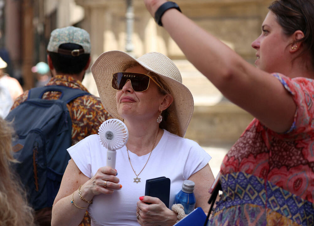 <p>Generalni sekretar Ujedinjenih nacija (UN) Antonio Gutereš rekao je da je "došla era ključanja Planete"</p>