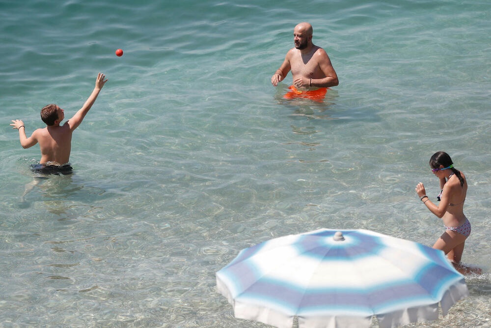 <p>Generalni sekretar Ujedinjenih nacija (UN) Antonio Gutereš rekao je da je "došla era ključanja Planete"</p>