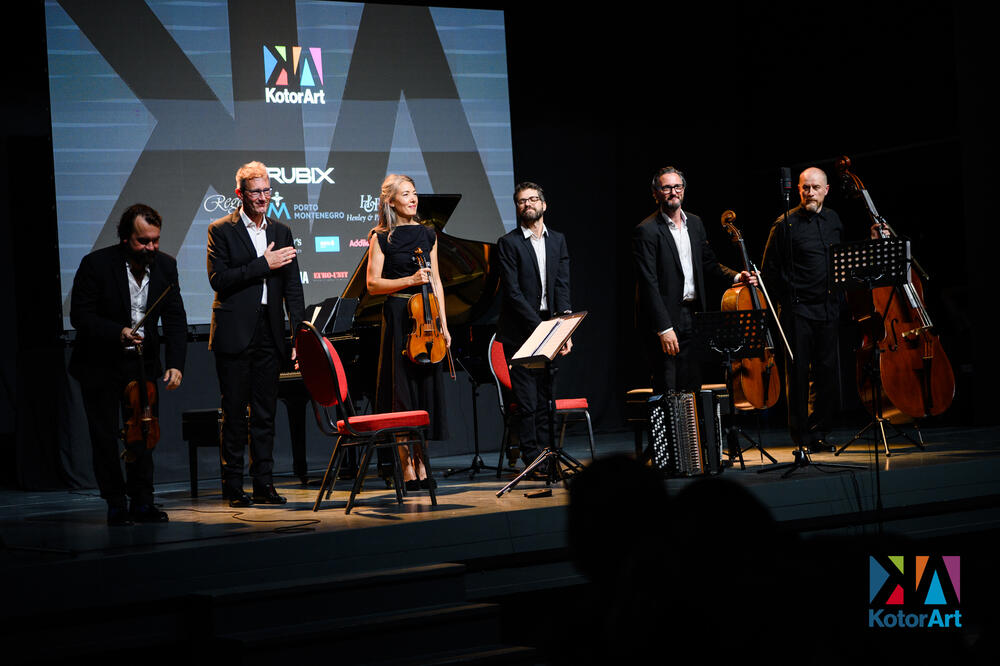 <p><span style="background-color: rgb(255, 255, 255);">Koncert je organizovao KotorArt, a održao se u okviru partnerskog festivala Rubix</span></p>