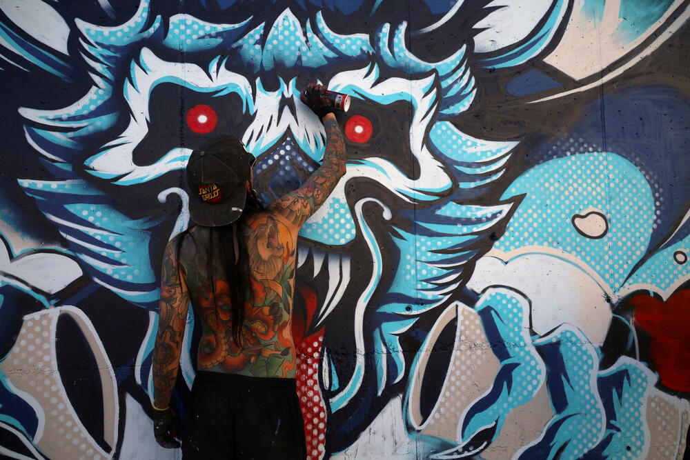 <p>Više od 100 umjetnika iz 28 zemalja prekrilo je 2.000 kvadratnih metara zidova u ulici Rruga B (ulica B) na festivalu koji je održan protekla tri dana</p>