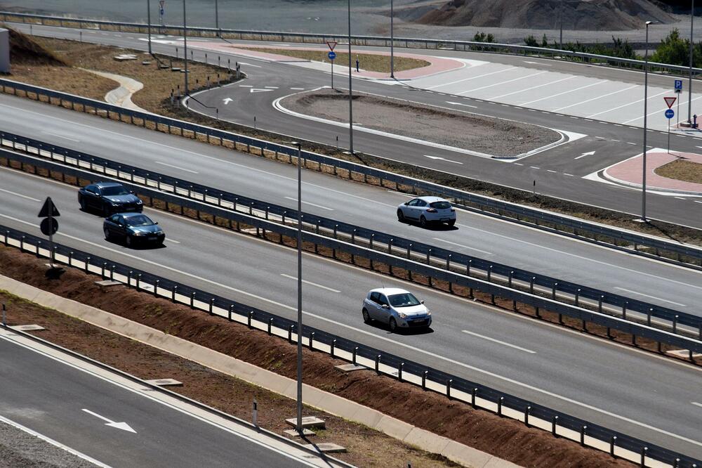 Ilustracija, Foto: Boris Pejović