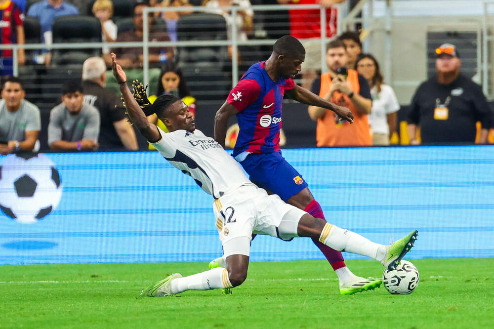 Dembele tokom nedavnog meča sa Realom U SAD, Foto: Reuters