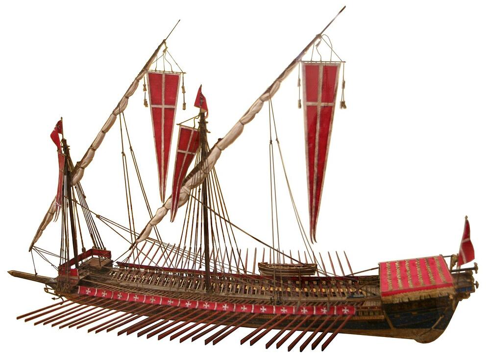 <p>Pred gradskim vratima postavili repliku vesla sa venecijanskog broda iz 16. vijeka, čime je oživljen samo mali segment slavne pomorske prošlosti grada Kotora</p>