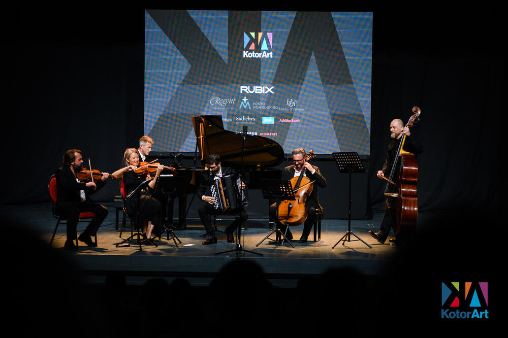 Sa nastupa, Foto: Krsto Vulović