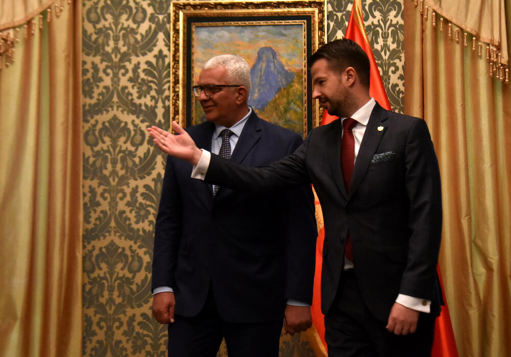 “Ne pristajemo na poniženje”: Mandić i Milatović