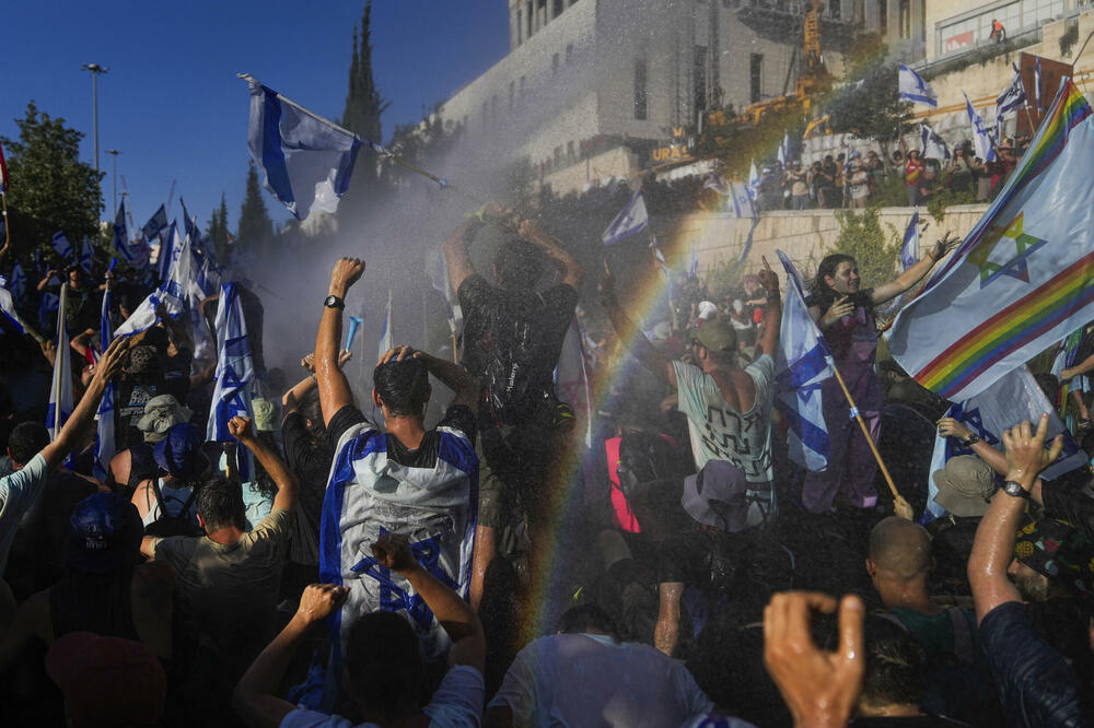 Borba za karakter države: Policija rastjeruje demonstrante u Jerusalimu, Foto: Beta/AP