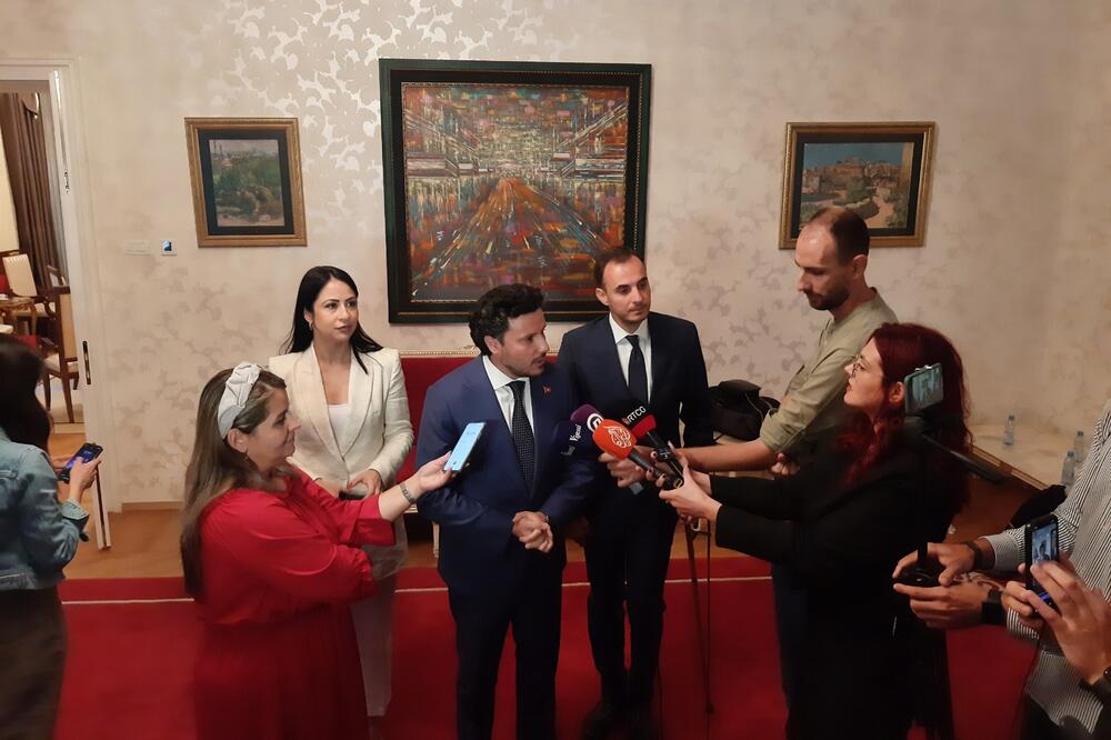 Milatović i predstavnici GP URA, Foto: Nikola Dragaš