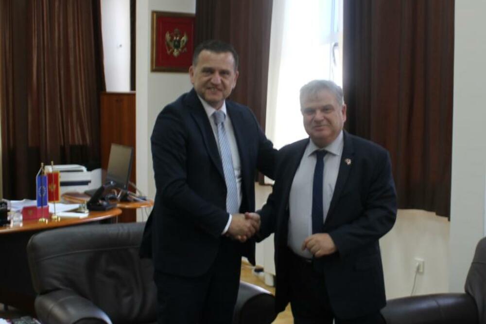 Vojinović i Timonije, Foto: Ministarstvo prosvjete