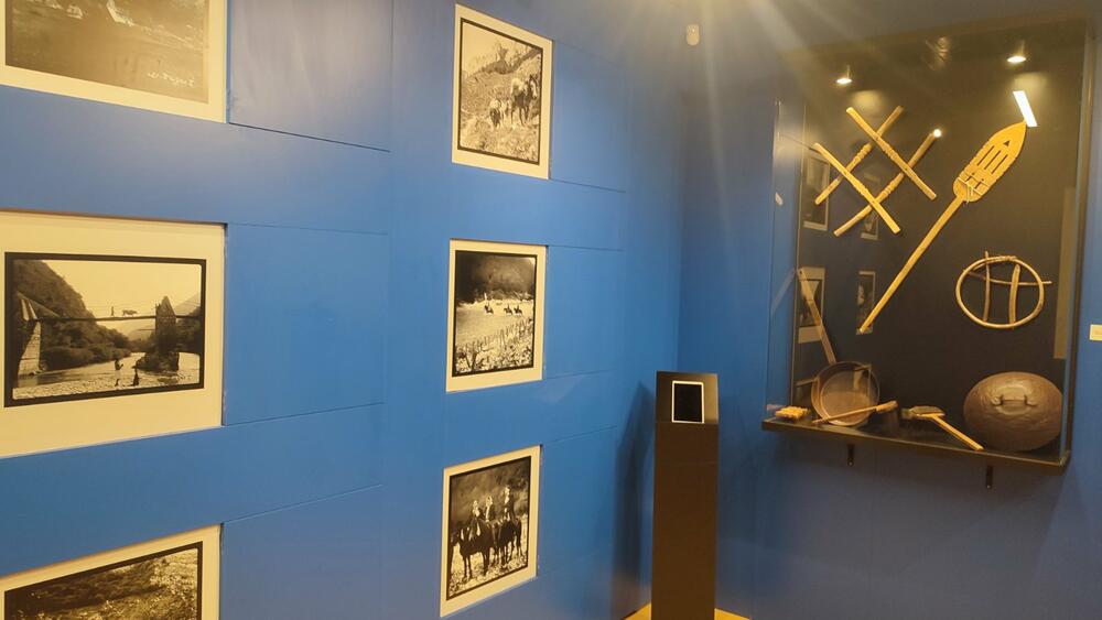 <p>Završetak radova presjecanjem vrpce ozvaničili su predsjednik države Jakov Milatović i gradonačelnik Plužina, Slobodan Delić, dok će Kula za posjetioce biti otvorena najvjerovatnije početkom septembra.</p>