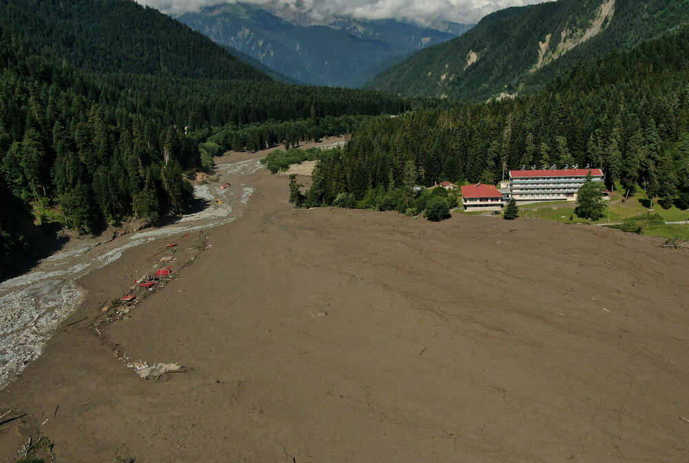 <p>To je danas saopštio gruzijski ministar regionalnog razvoja i infrastrukture Irakli Karseladze.<br /> </p>