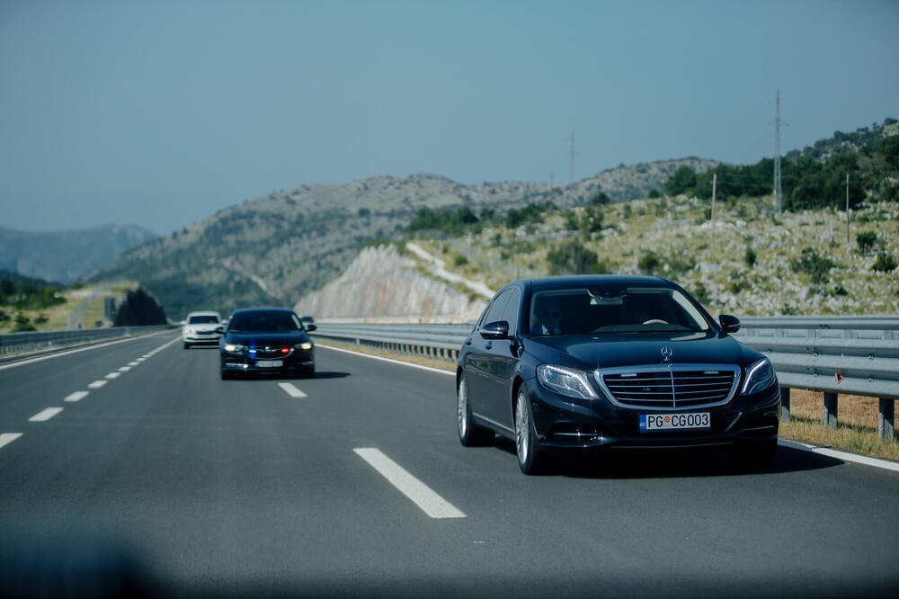 Državni “mercedes” na kojem su otkazale kočnice, Foto: Vlada/Rade Koprivica