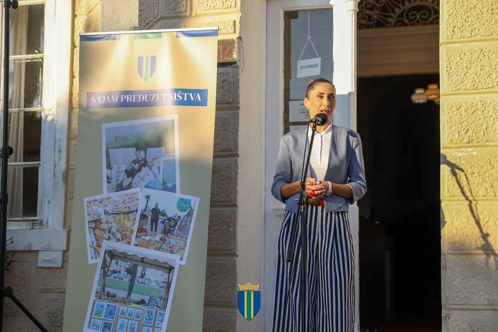 <p>"Lokalna uprava je budžetom za 2023.godinu opredijelila sredstva u iznosu od 400.000 eura za podršku razvoju preduzetničke djelatnosti, kao jednom od svojih strateških prioriteta", kako se navodi u saopštenju Opštine</p>