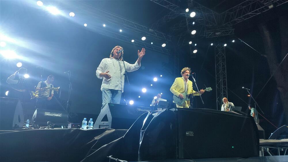 <p>Druge večeri Lake festa nastupiće Pankreas, Partibrejkersi, YU grupa, Kerber i Mahmut Orhan</p>