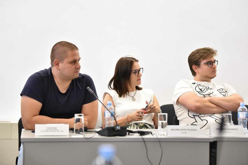 Filip Šoć (SESCG), Mija Kraljević-Ćalasan (4future) i Predrag Ciganović (SESE) na konferenciji u Podgorici, Foto: SESCG