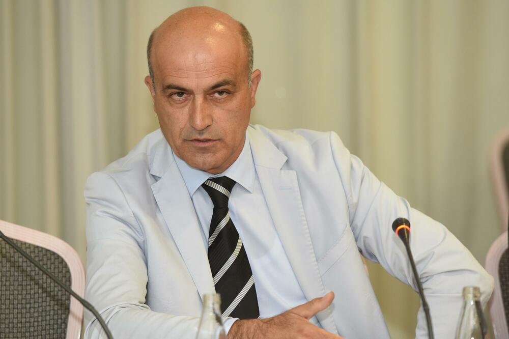 Rješenje pripremljeno, čeka se potpis Rutovića, Foto: Savo Prelević