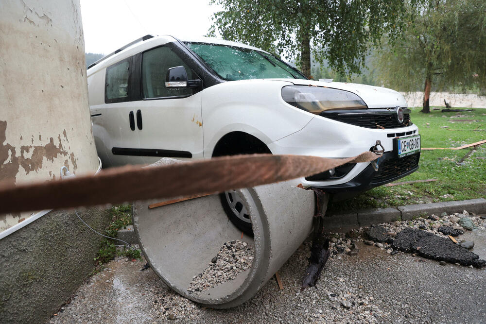 Posljedice poplava u mjestu Nazarje